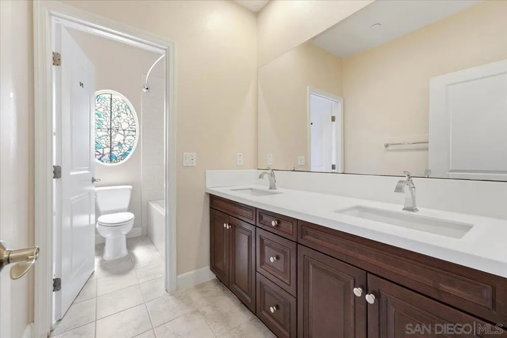 6692 Dondero Trail San Diego, CA 92130