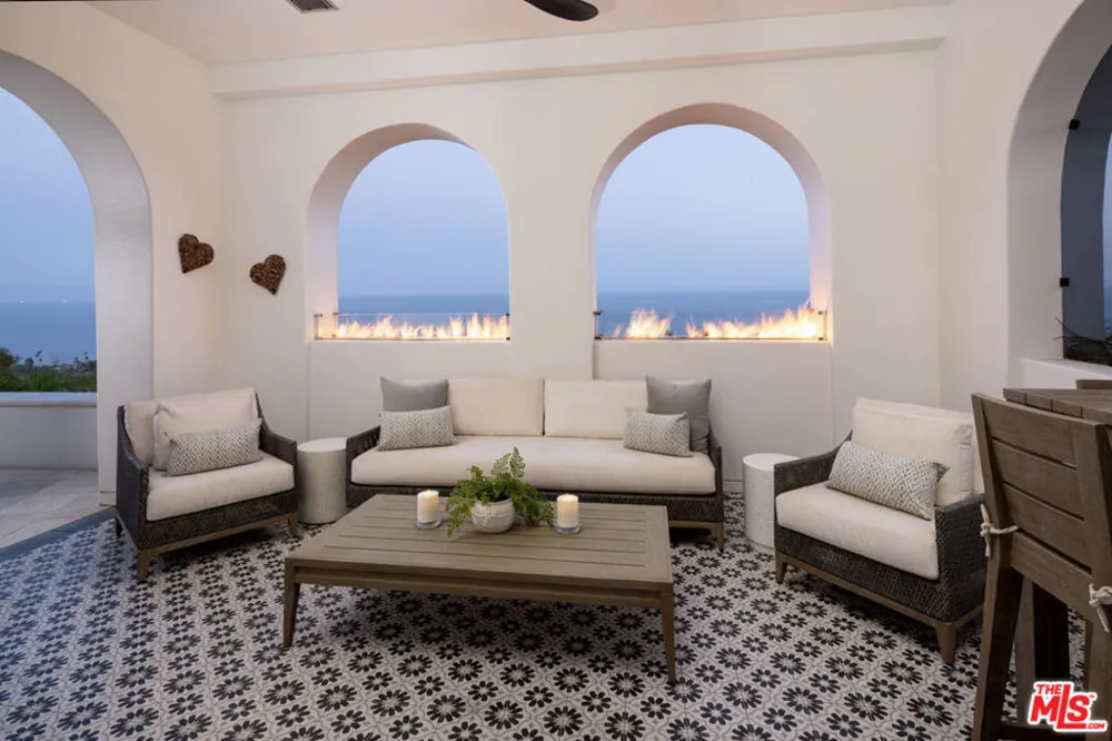 1213 Harbor Hills Drive Santa Barbara, CA 93109