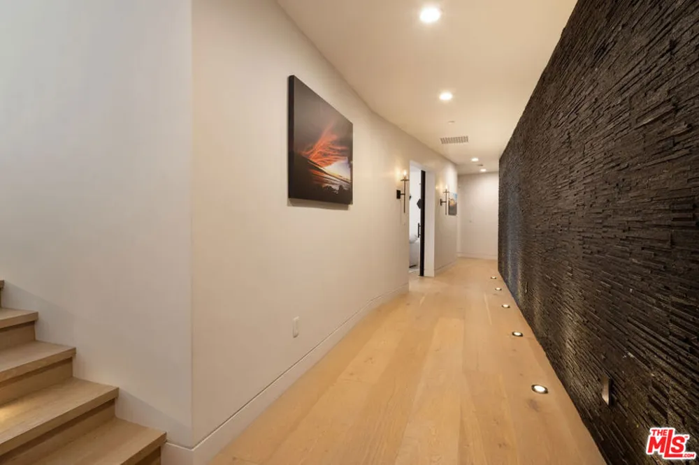 1213 Harbor Hills Drive Santa Barbara, CA 93109