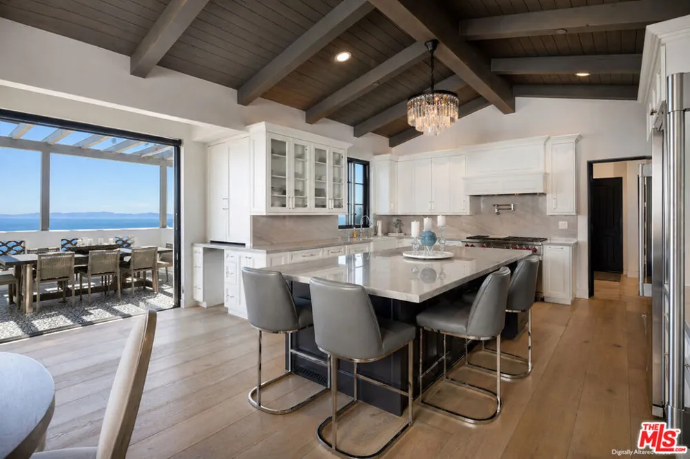 1213 Harbor Hills Drive Santa Barbara, CA 93109