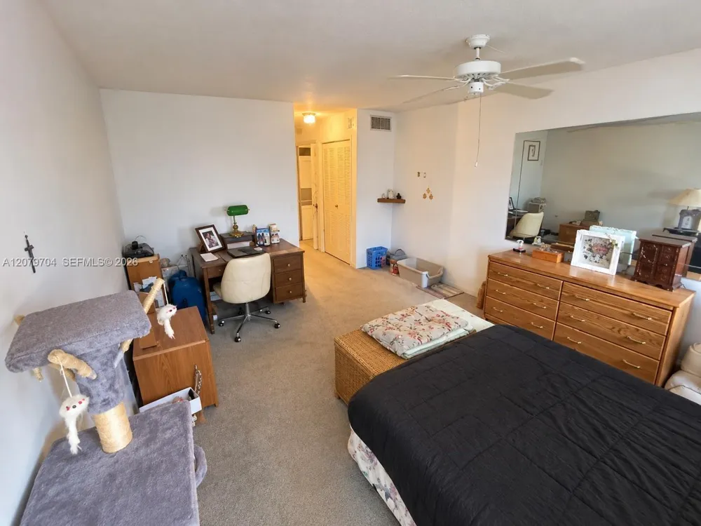 1751 NW 75th Ave #303 Plantation, FL 33313