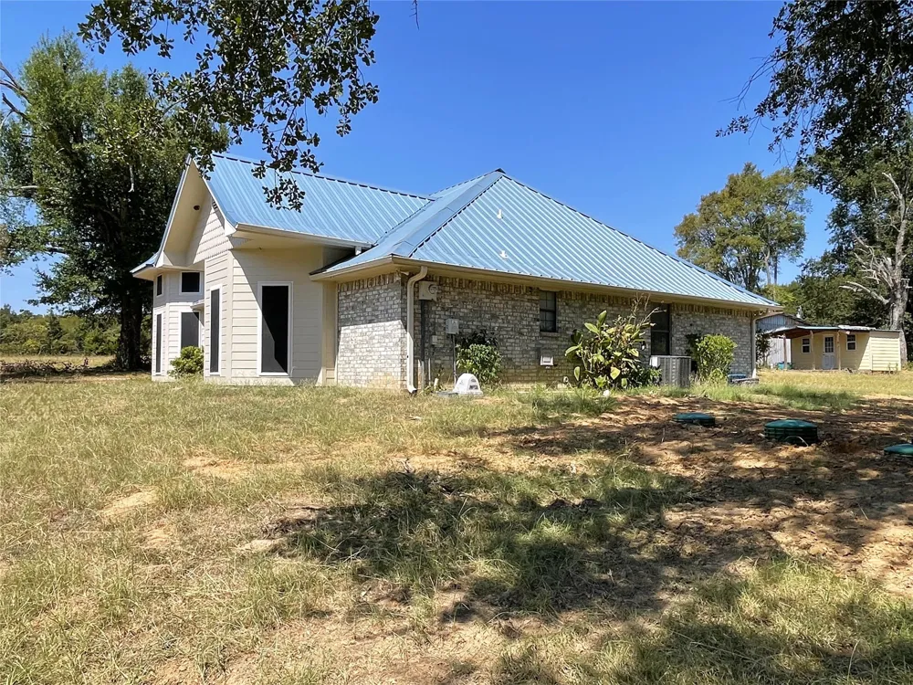 126 Private Road 473 Teague, TX 75860