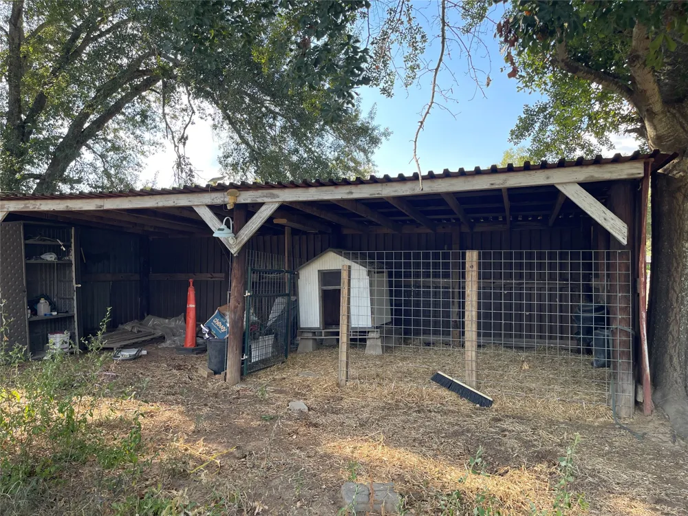 126 Private Road 473 Teague, TX 75860