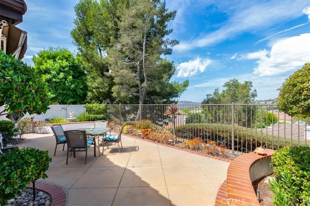 17 Corte Pinturas San Clemente, CA 92673