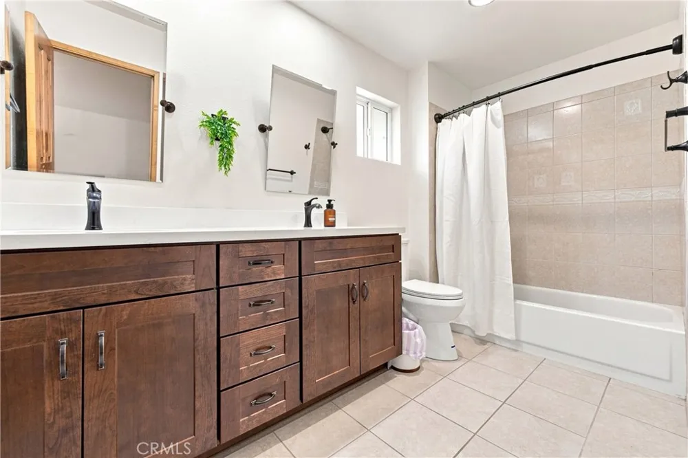 14692 Danbrook Drive Whittier, CA 90604