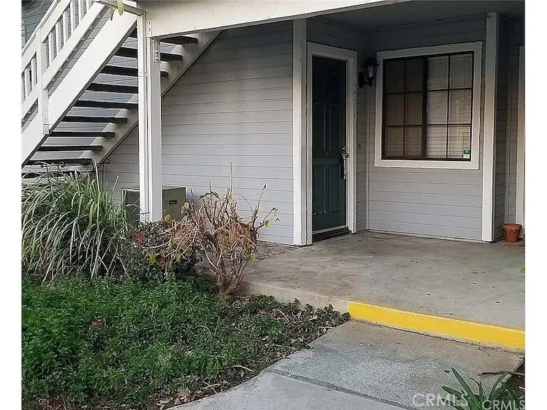 1754 Shady Oaks Court Azusa, CA 91702