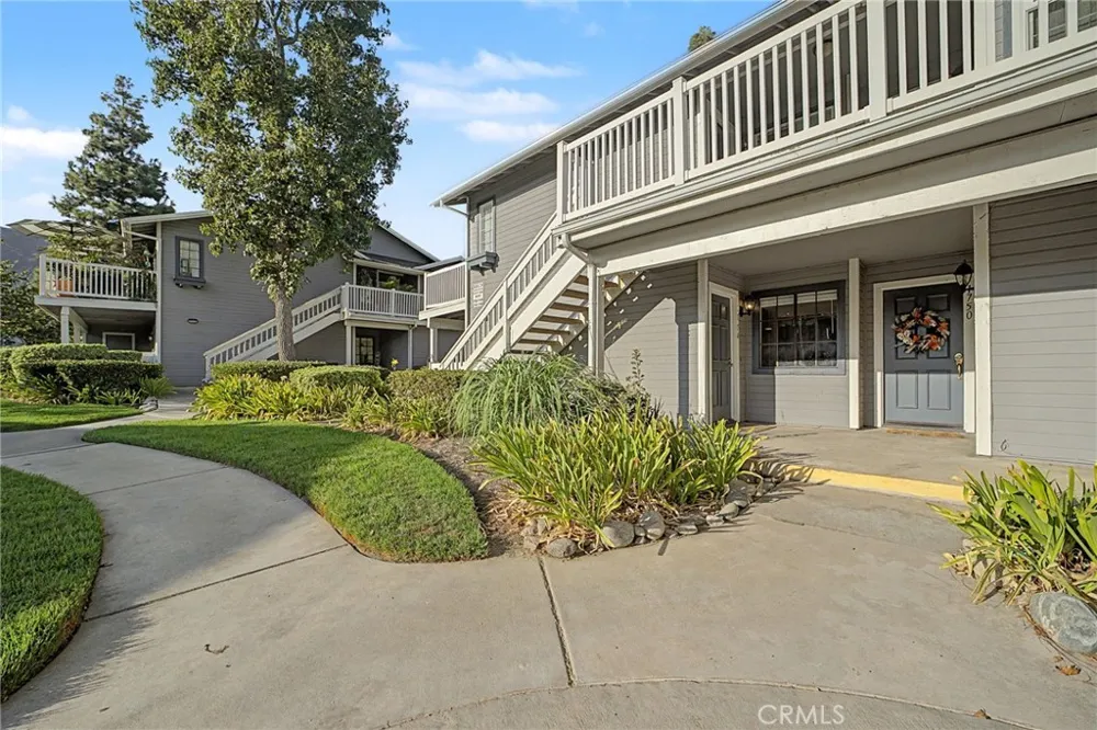 1754 Shady Oaks Court Azusa, CA 91702
