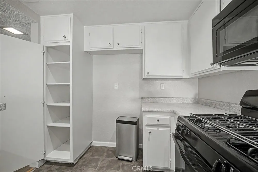 1754 Shady Oaks Court Azusa, CA 91702