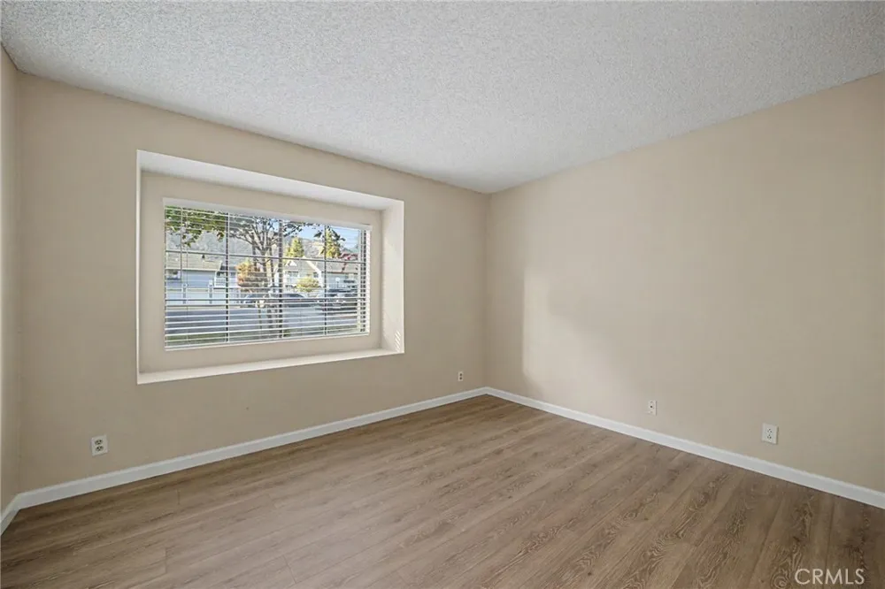 1754 Shady Oaks Court Azusa, CA 91702