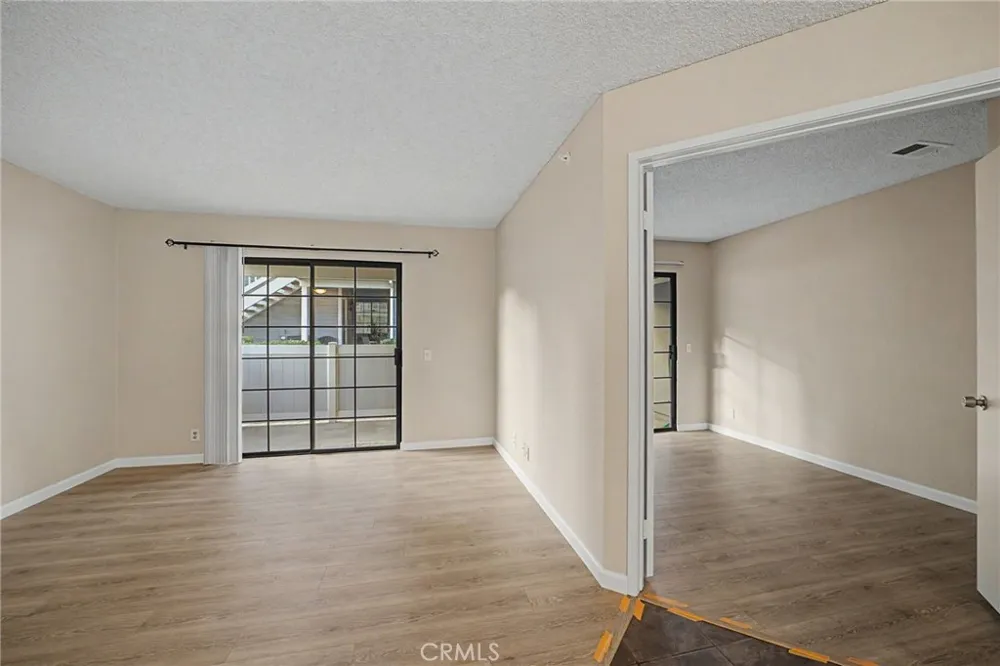 1754 Shady Oaks Court Azusa, CA 91702