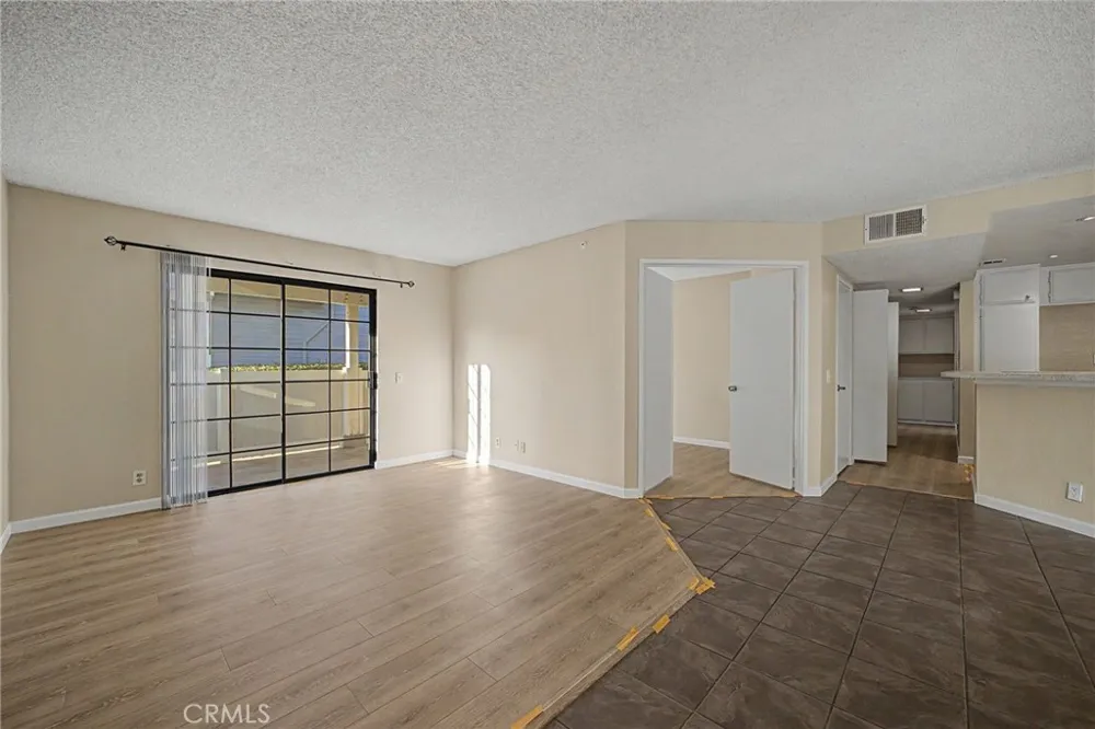 1754 Shady Oaks Court Azusa, CA 91702