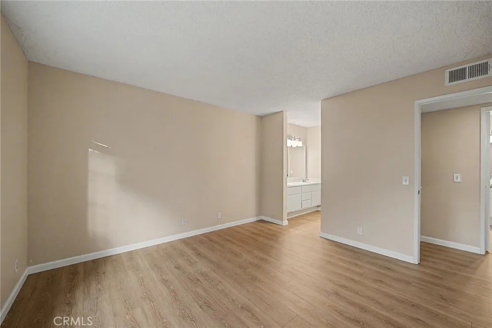 1754 Shady Oaks Court Azusa, CA 91702