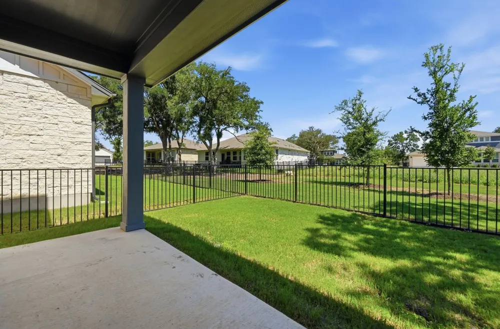 237 Reveille Drive Kyle, TX 78640
