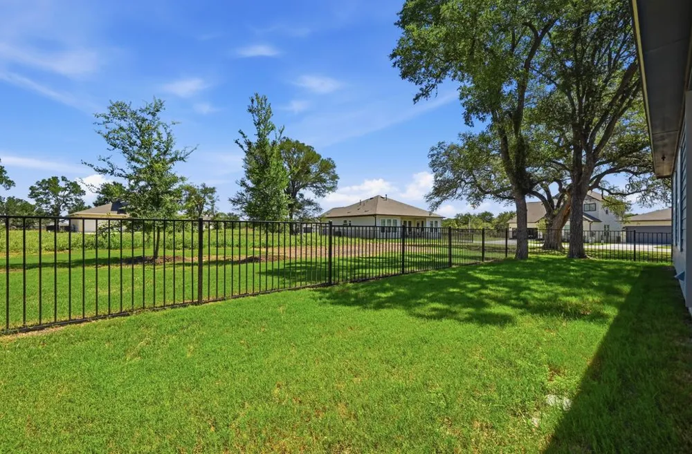 237 Reveille Drive Kyle, TX 78640