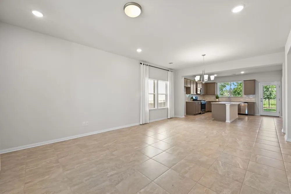 237 Reveille Drive Kyle, TX 78640