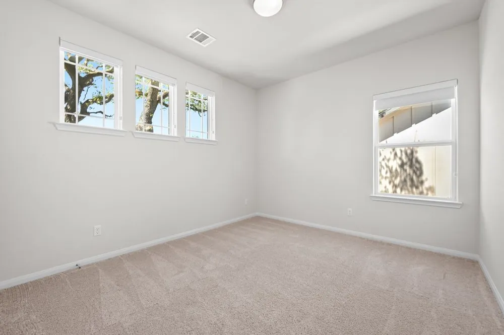 237 Reveille Drive Kyle, TX 78640