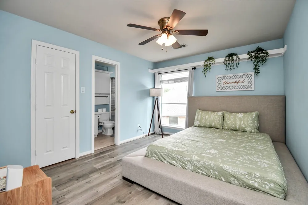 7 New Dawn Place Conroe, TX 77385