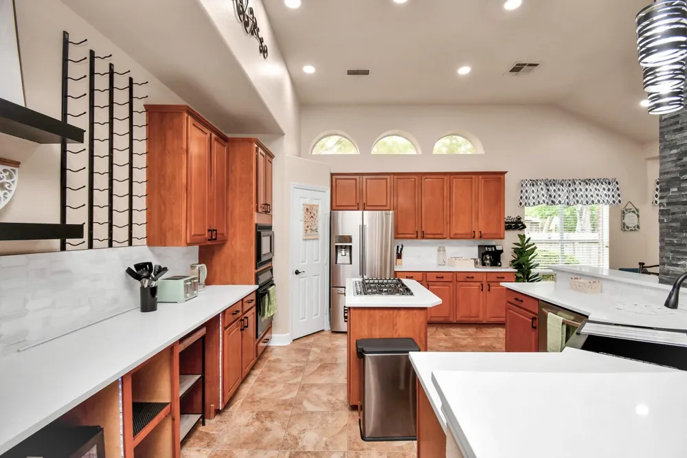 7 New Dawn Place Conroe, TX 77385