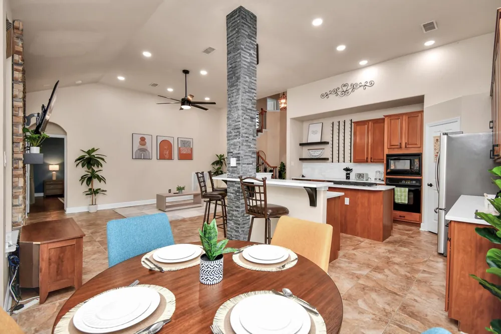 7 New Dawn Place Conroe, TX 77385