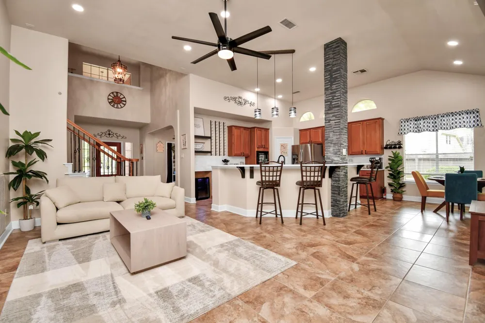 7 New Dawn Place Conroe, TX 77385