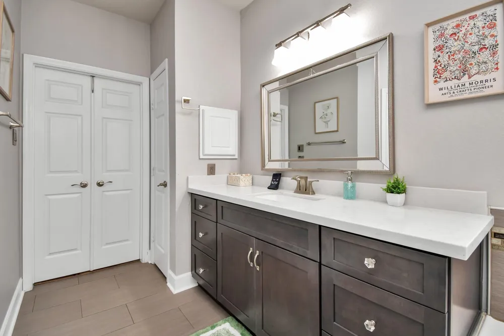 7 New Dawn Place Conroe, TX 77385
