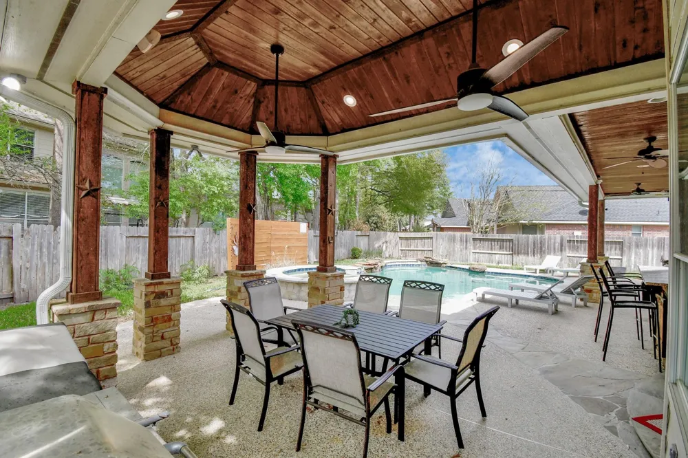 7 New Dawn Place Conroe, TX 77385