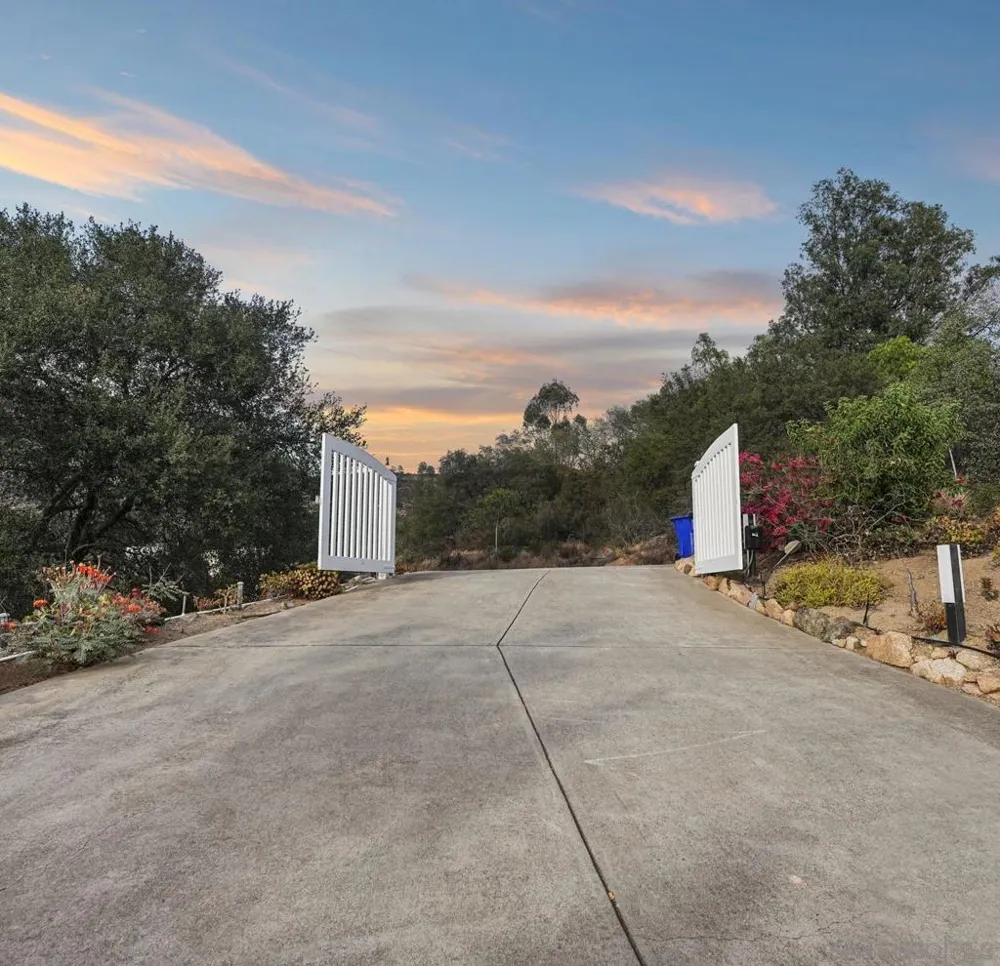 15061 Lyons Valley Jamul, CA 91935