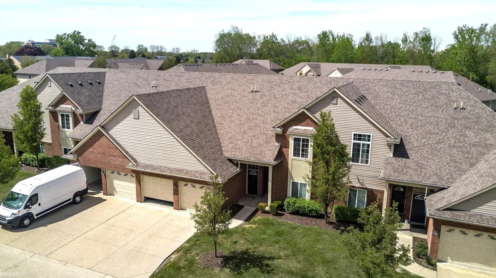 14225 Shadywood Drive Sterling Heights City, MI 48312