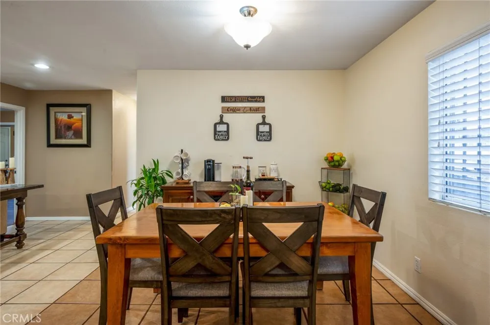1606 E Sandison Wilmington, CA 90744