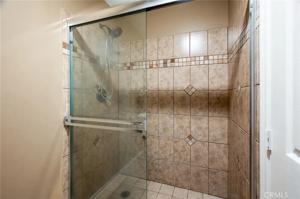 1606 E Sandison Wilmington, CA 90744