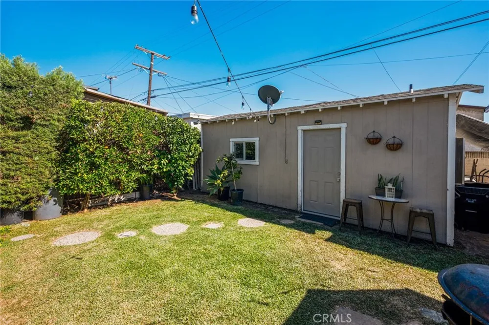 1606 E Sandison Wilmington, CA 90744