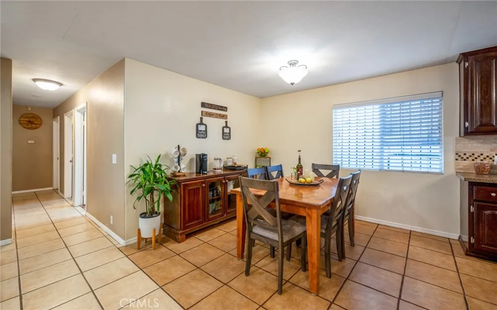 1606 E Sandison Wilmington, CA 90744
