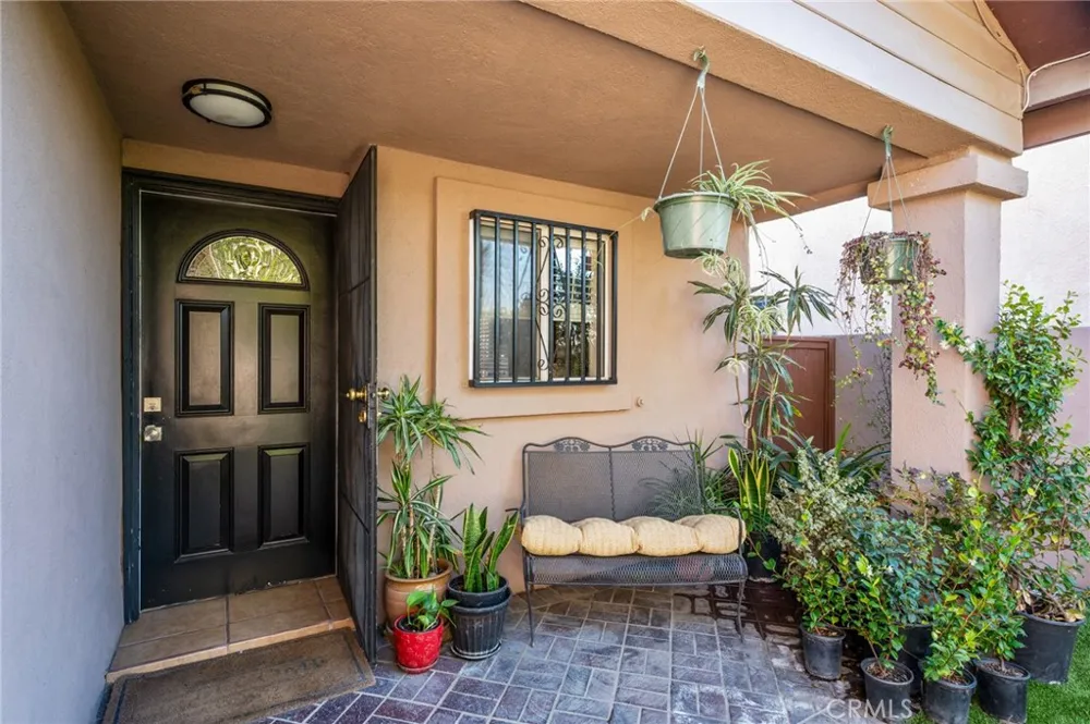 1606 E Sandison Wilmington, CA 90744