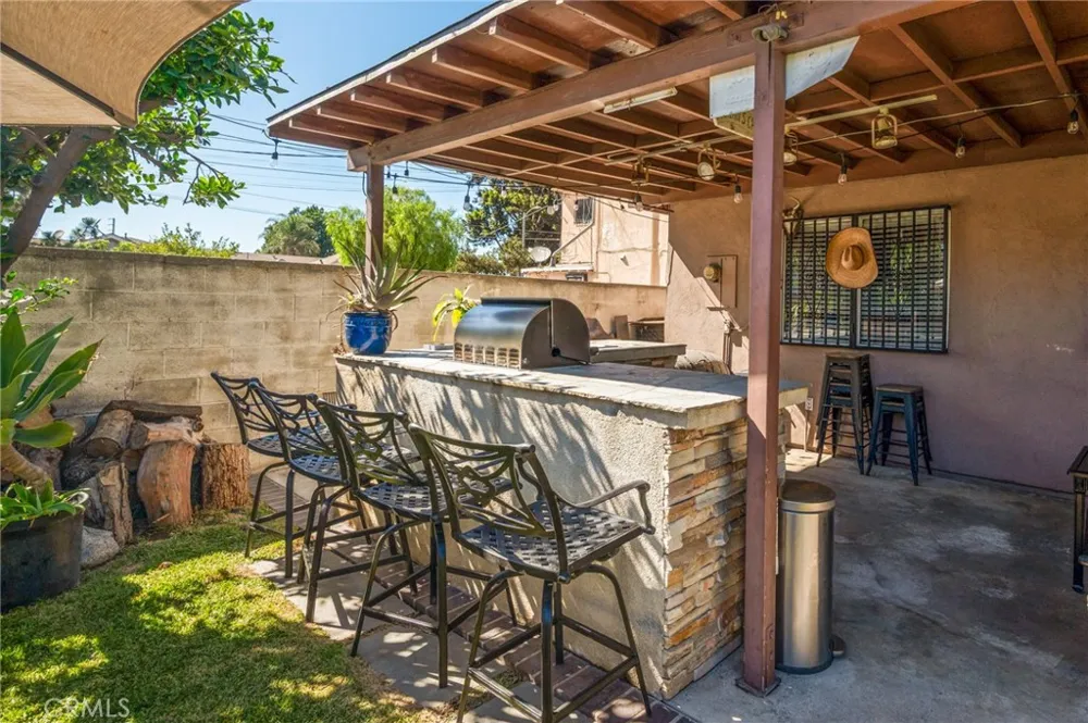 1606 E Sandison Wilmington, CA 90744
