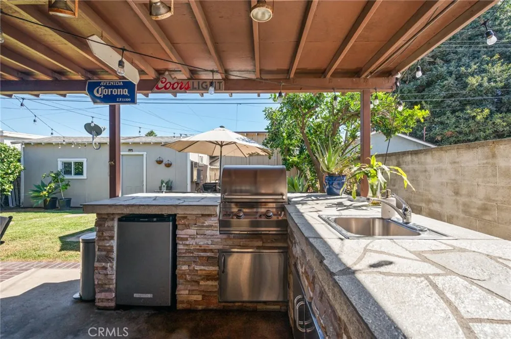 1606 E Sandison Wilmington, CA 90744