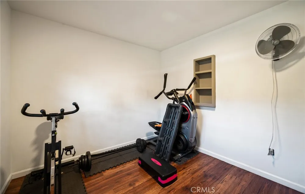 1606 E Sandison Wilmington, CA 90744