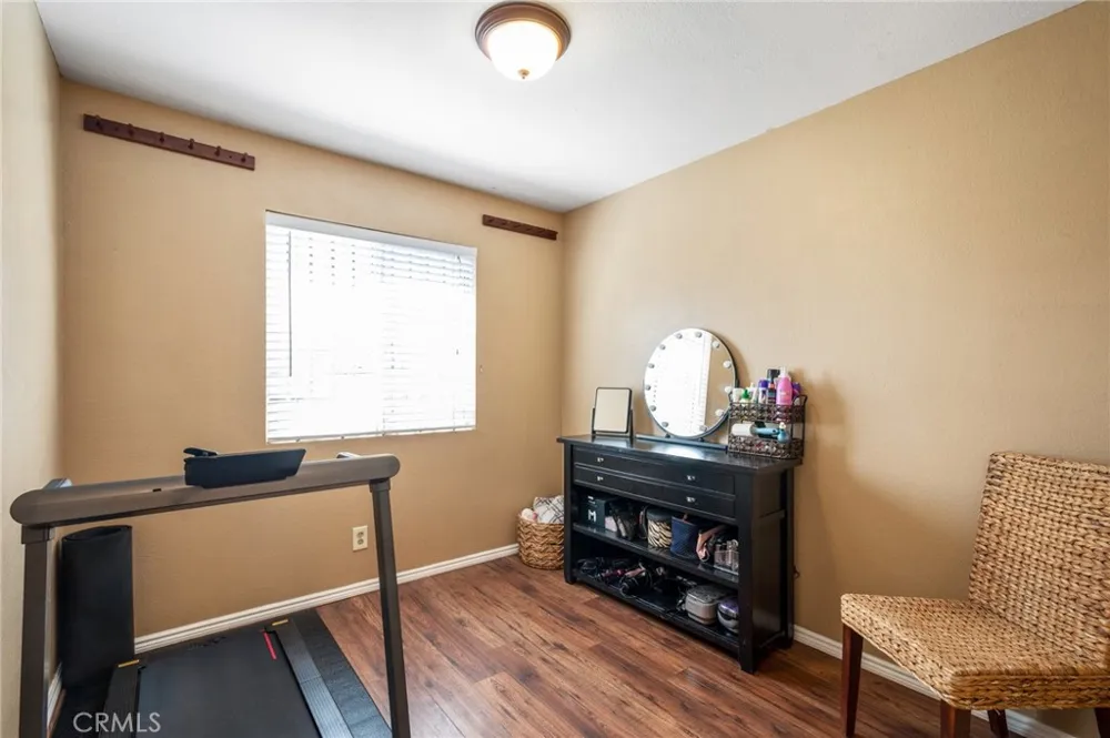 1606 E Sandison Wilmington, CA 90744