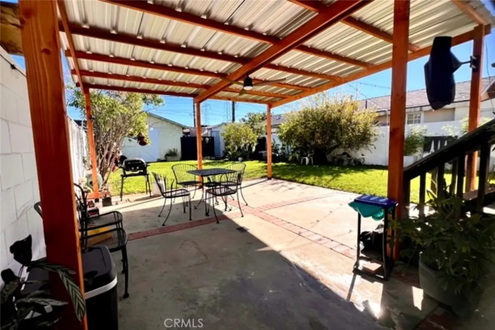 714 Brady East Los Angeles, CA 90022