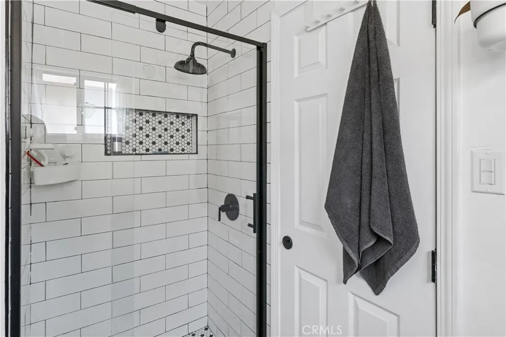 714 Brady East Los Angeles, CA 90022