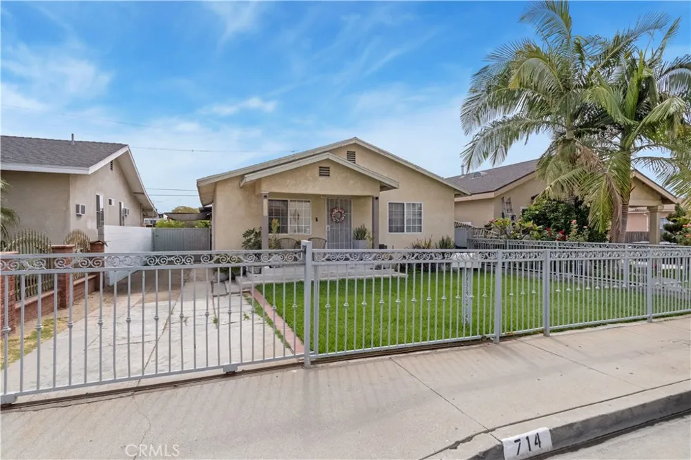 714 Brady East Los Angeles, CA 90022