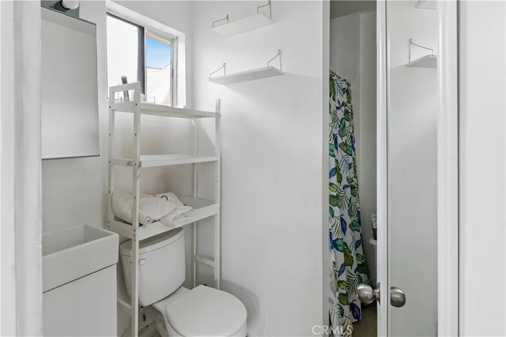 714 Brady East Los Angeles, CA 90022