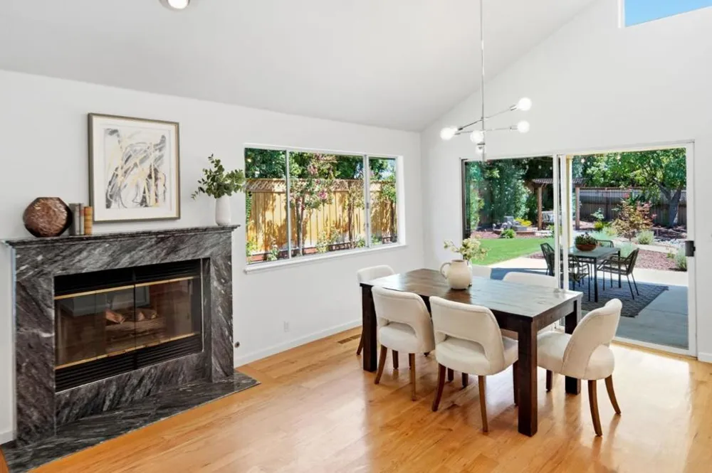 6894 Serenity Court San Jose, CA 95120