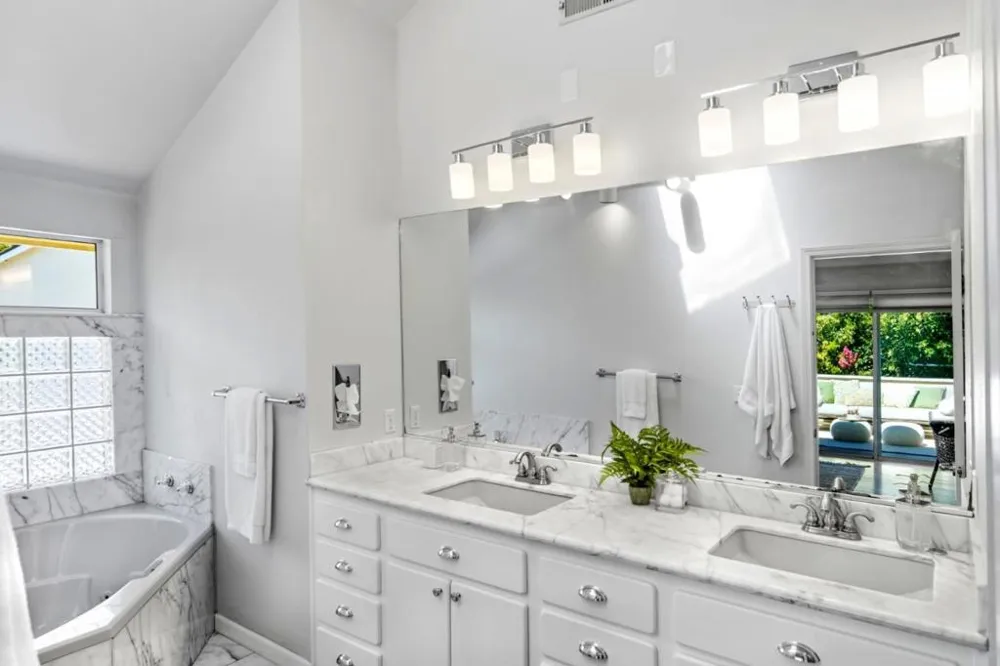6894 Serenity Court San Jose, CA 95120