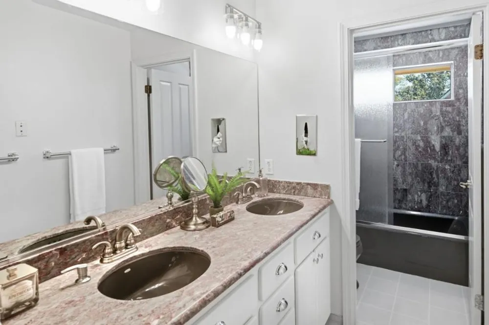 6894 Serenity Court San Jose, CA 95120
