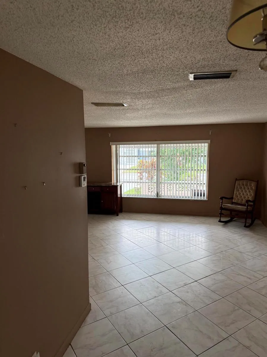 7250 NW 8TH COURT Margate, FL 33063