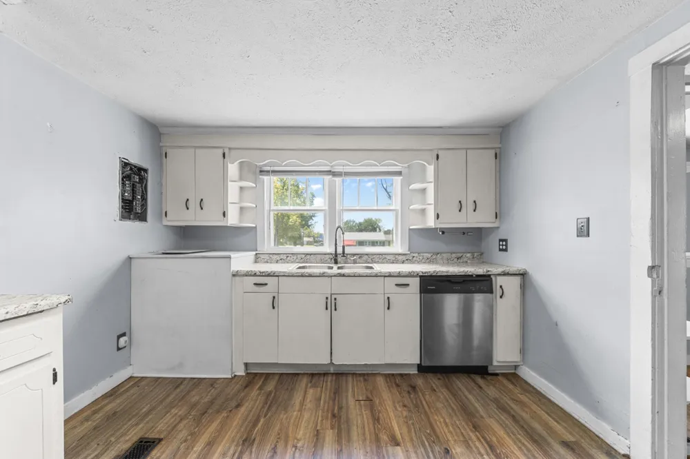 315 Willis Ave Hohenwald, TN 38462