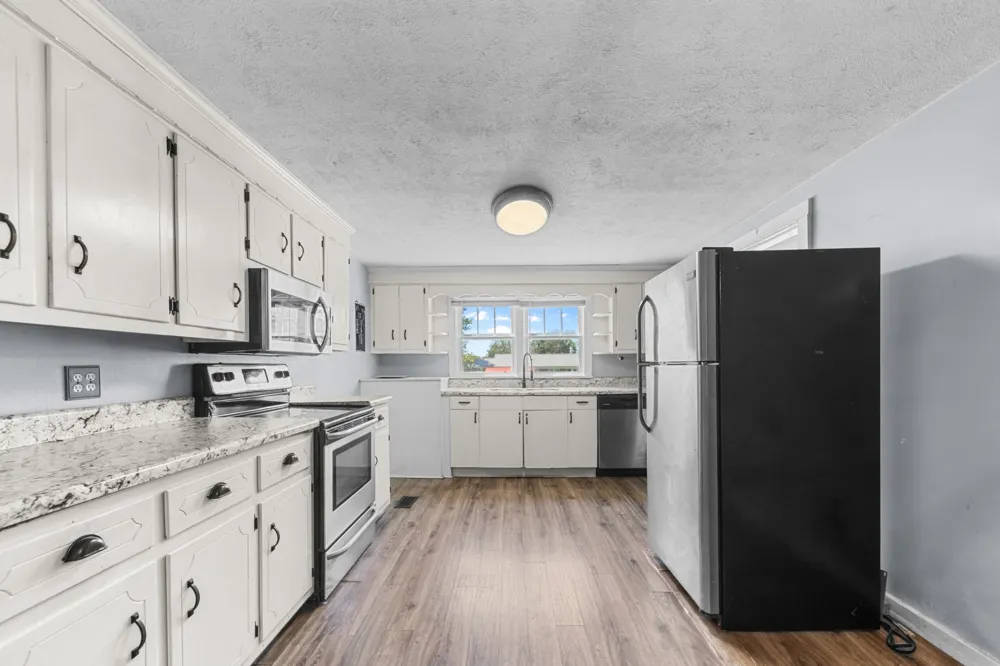 315 Willis Ave Hohenwald, TN 38462