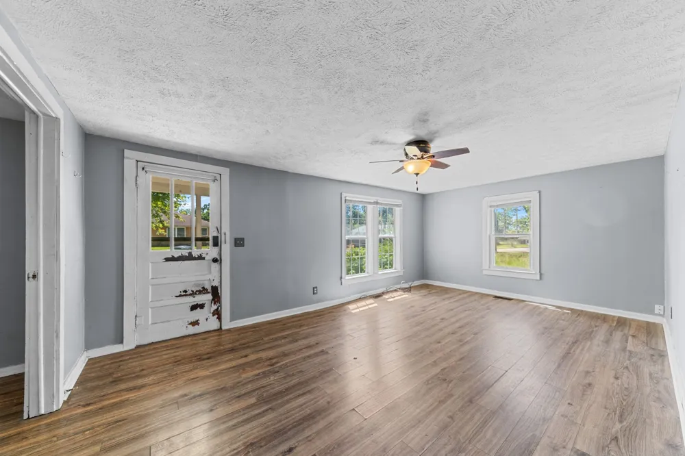 315 Willis Ave Hohenwald, TN 38462