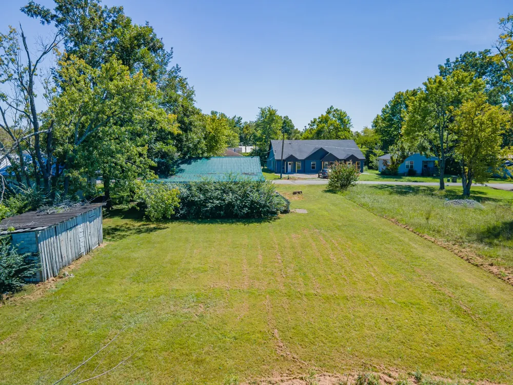 315 Willis Ave Hohenwald, TN 38462