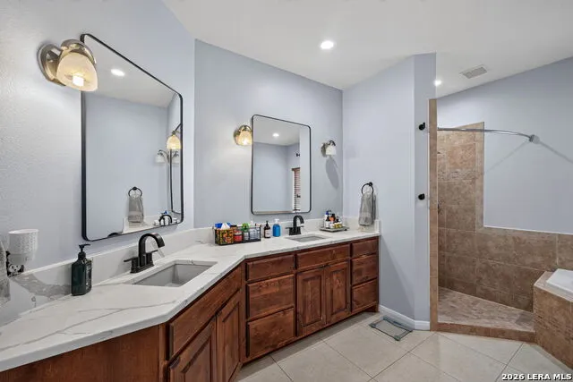 30870 Bridlegate Bulverde, TX 78163